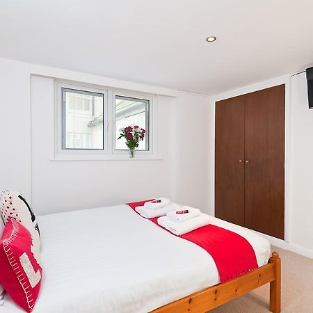 Готель Strawberry Fields Brighton Екстер'єр фото