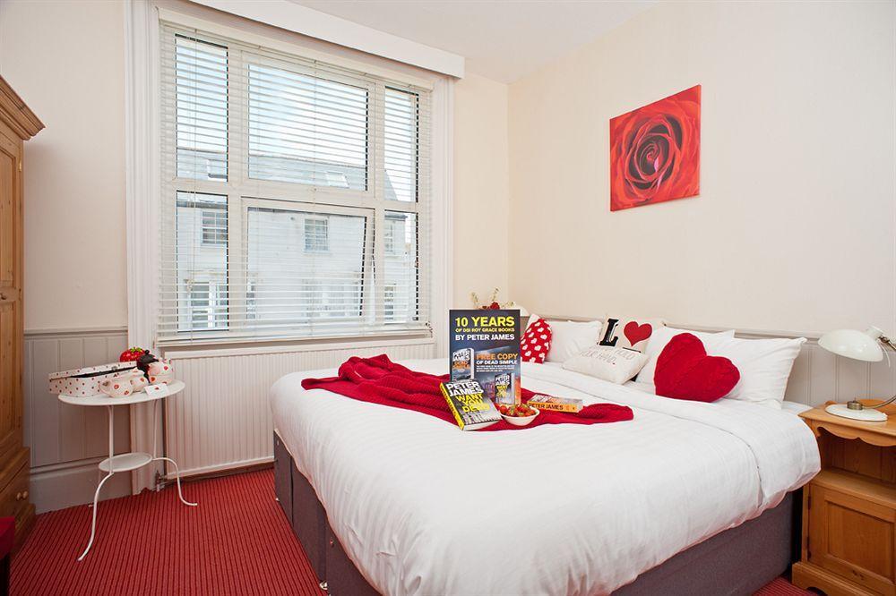 Готель Strawberry Fields Brighton Екстер'єр фото