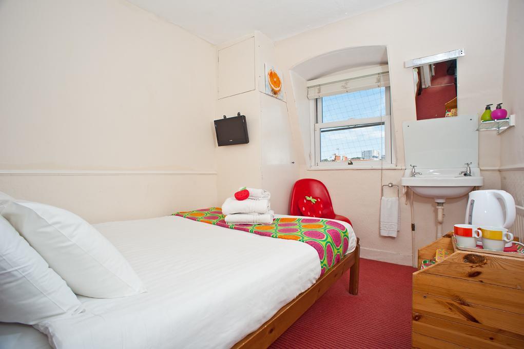 Готель Strawberry Fields Brighton Екстер'єр фото