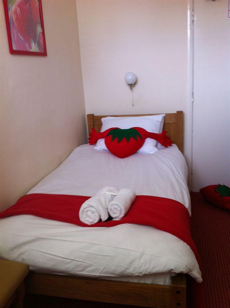 Готель Strawberry Fields Brighton Екстер'єр фото