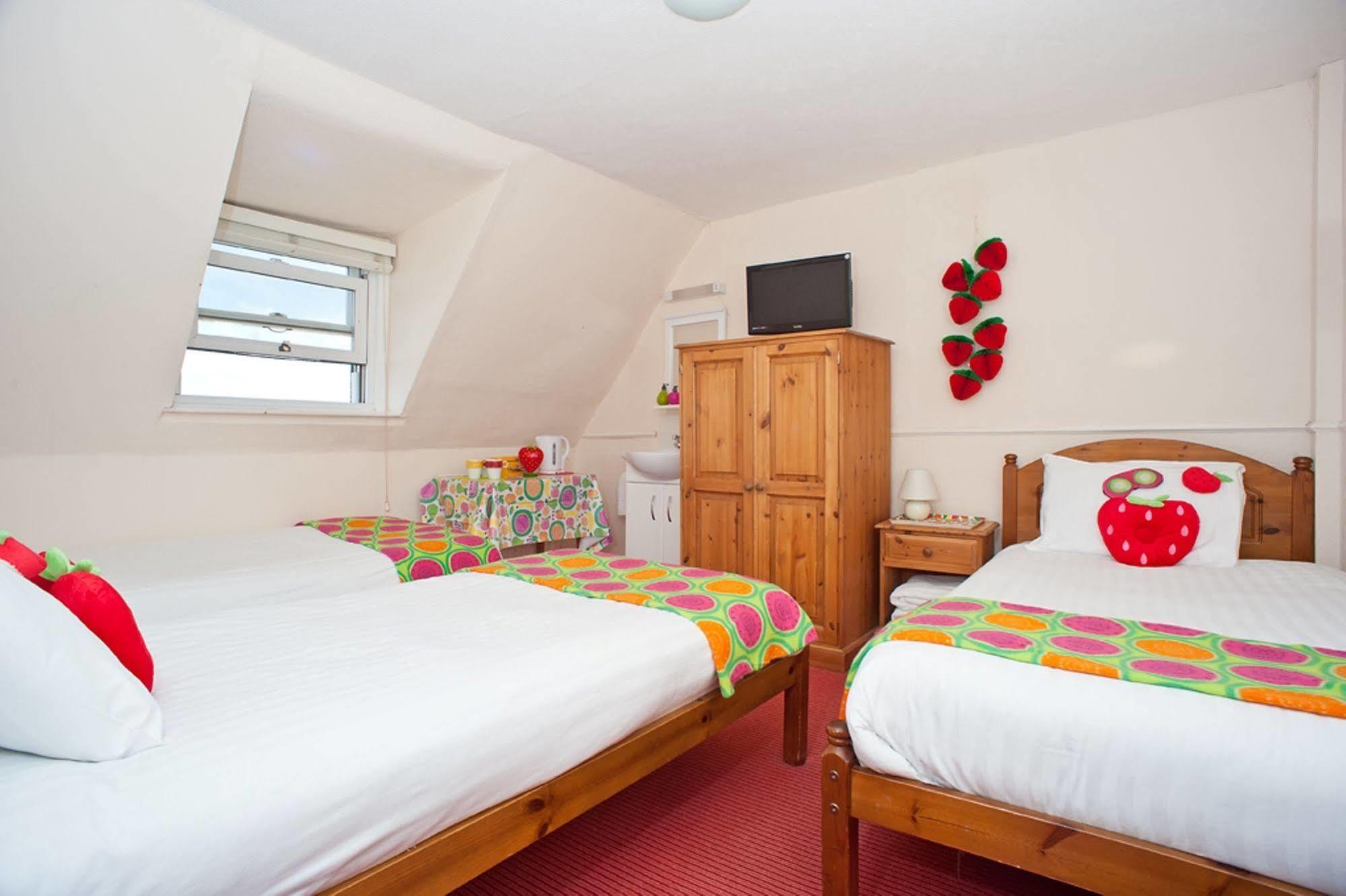 Готель Strawberry Fields Brighton Екстер'єр фото