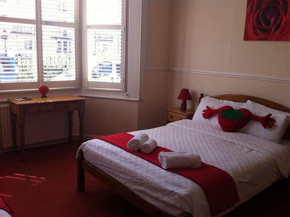 Готель Strawberry Fields Brighton Екстер'єр фото